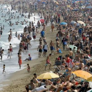 Barcelona: Mass tourism problem