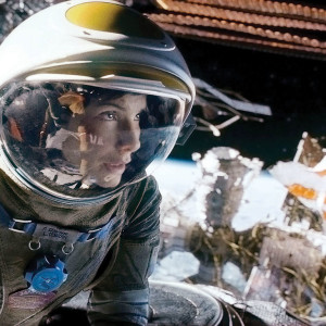 Gravity movie plot spoiler and review, watch full length trailer online
