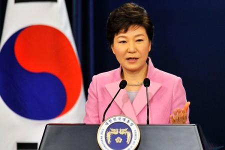 S. Korea president replaces health minister after MERS outbreak