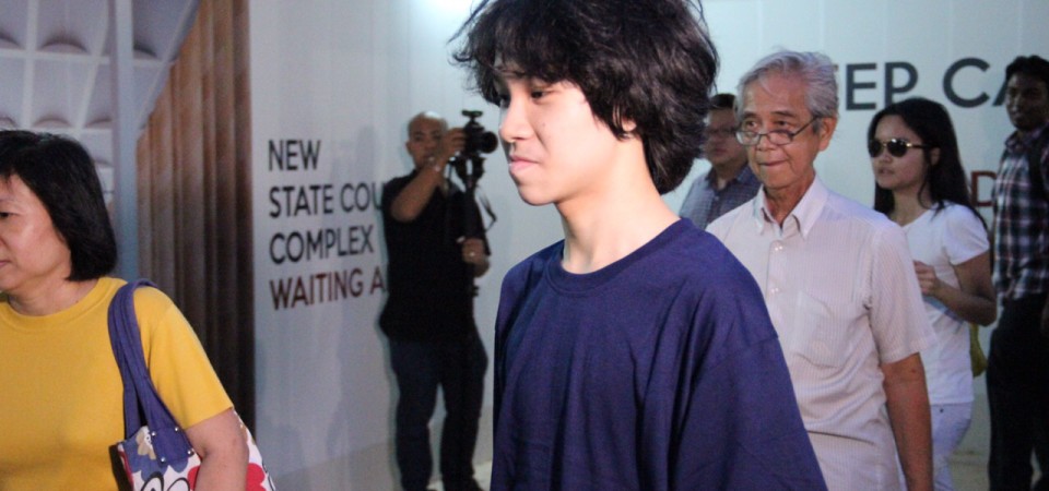 Traumatized Amos Yee is open for Donation